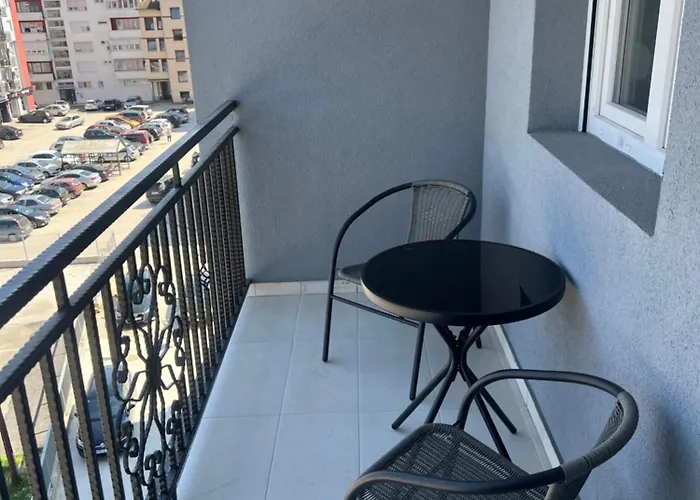 Stan Na Dan Stanojevic Διαμέρισμα *